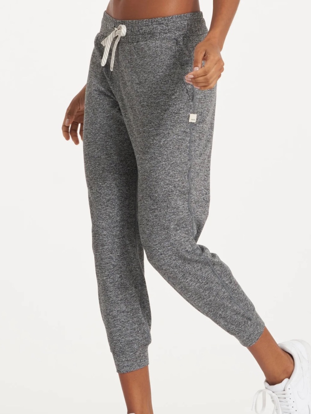 Vuori- Performance Jogger - Heather Gray